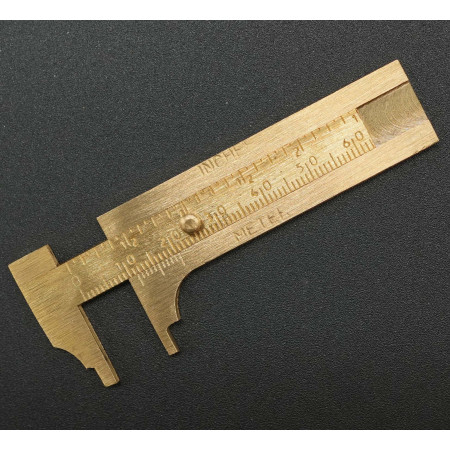 Mini brass gauge