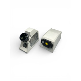 Refraktometer mit integrierter Arbeitslampe - gebraucht